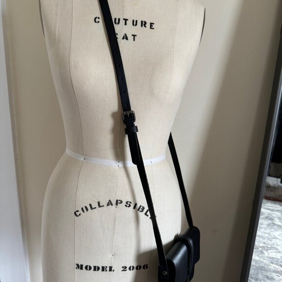 Scotch and Soda Black Dress - Picture 4 of 16